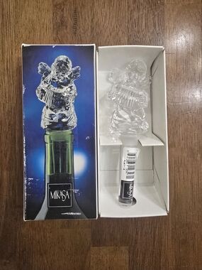 Mikasa Clear Glass Angel Bottle Stopper